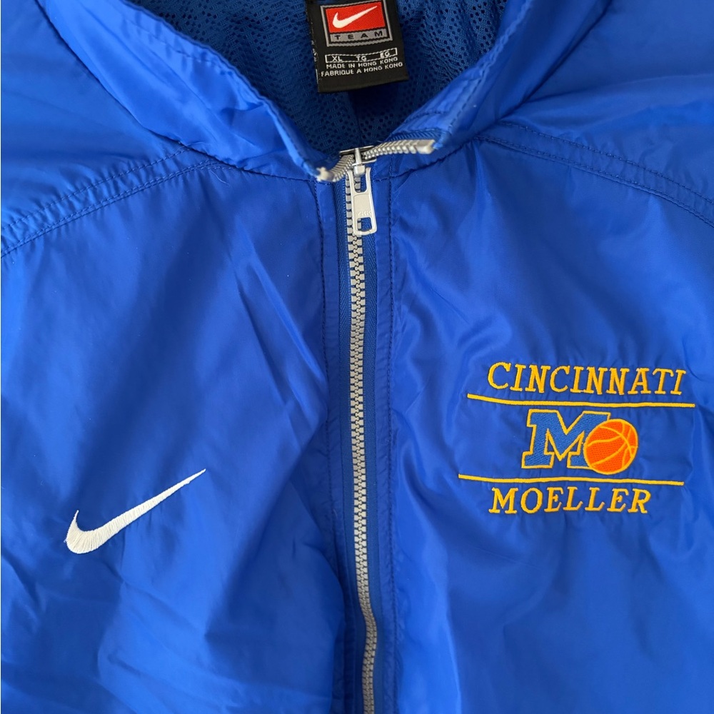 Vintage Moeller High School Basketball Team Jacket - 2000 team